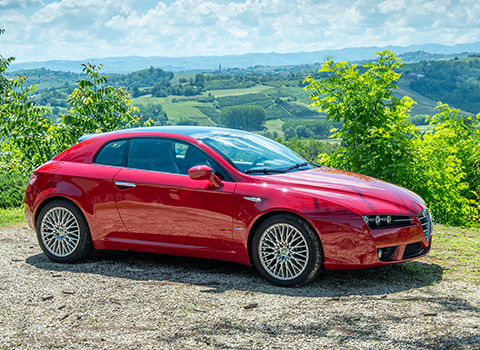 Alfa Romero Brera of Langhe Property, Richard Edwards in the Roero hills