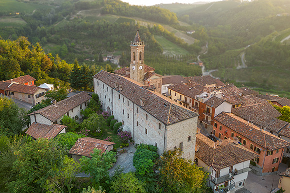 Real estate photography by Richard A. Edwards - Langhe Property