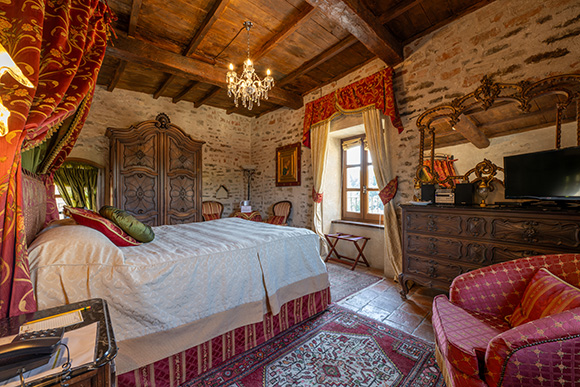 Real estate photography by Richard A. Edwards - Langhe Property