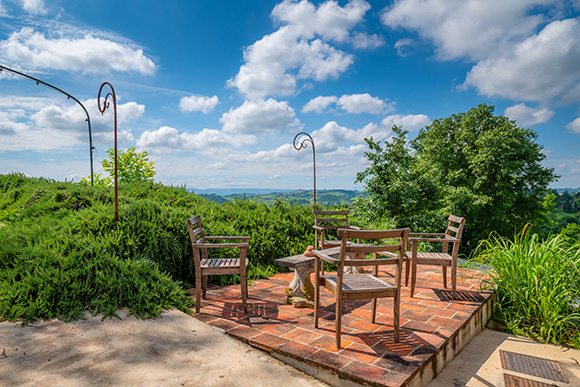 Real estate photography by Richard A. Edwards - Langhe Property