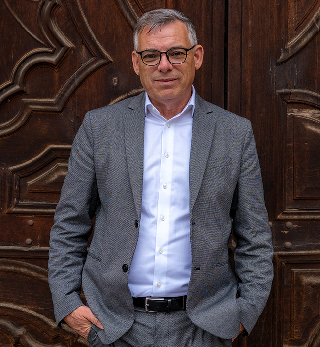 Richard Edwards, property expert of Langhe Property real estate consultant