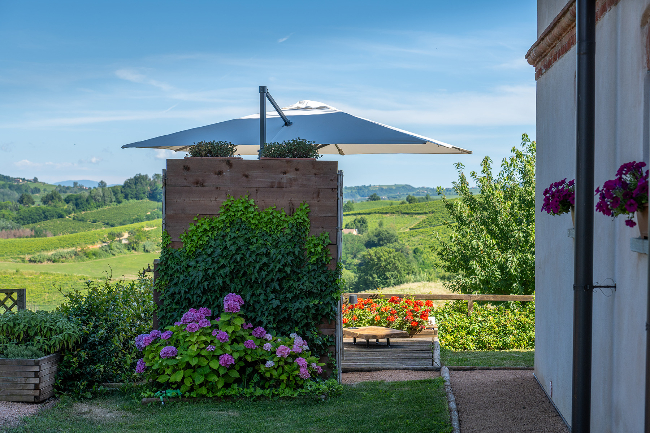 Fully restored luxury country home