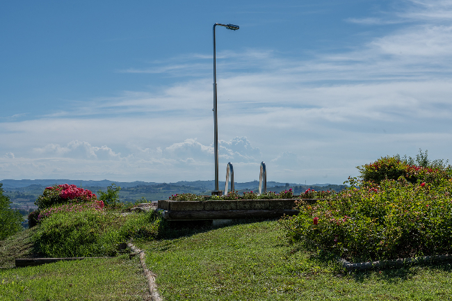 Fully restored luxury country home