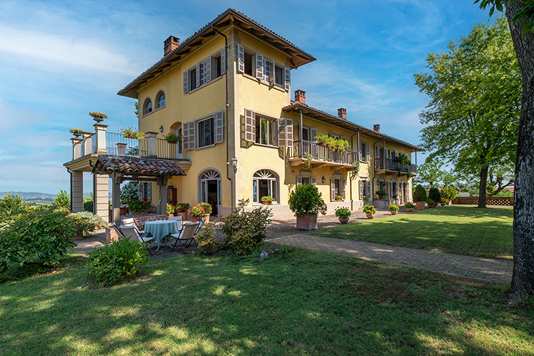 Stunning historic luxury villa