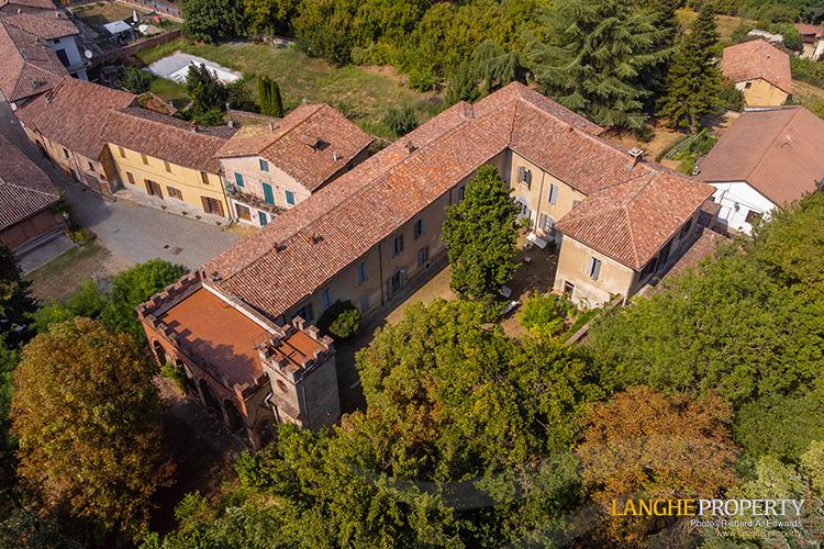 Historic masterpiece in ancient town