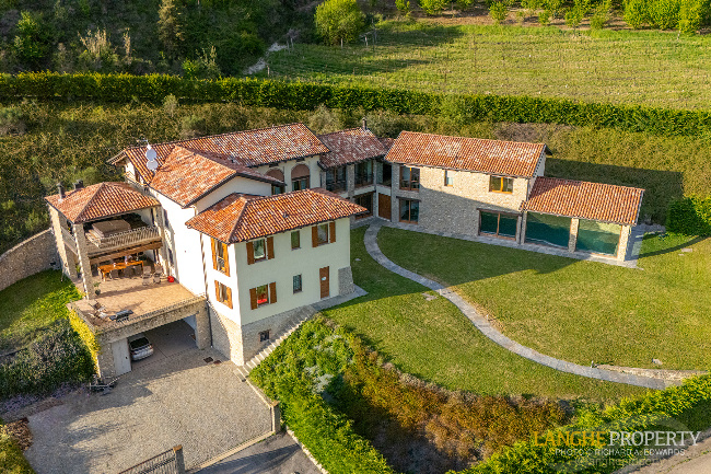 Luxury fully restored Langhe-stone farmhouse