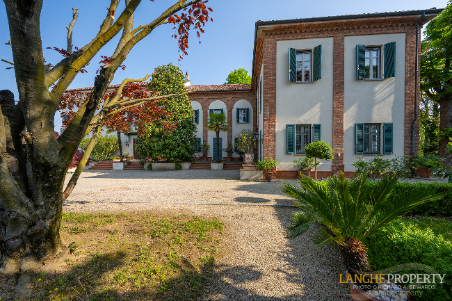 SOLD!!!! Luxury historic villa from the 1800s