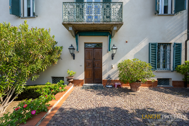 SOLD!!!! Luxury historic villa from the 1800s