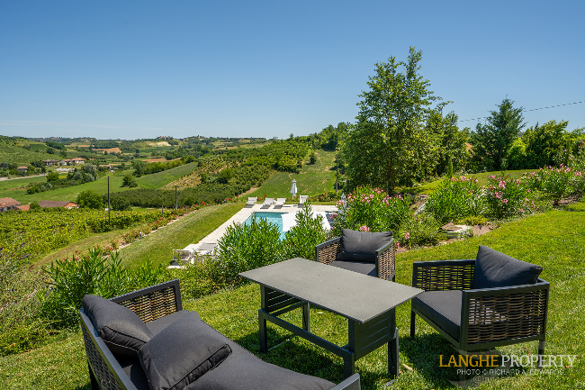 Agriturismo - B&B, restaurant, winery