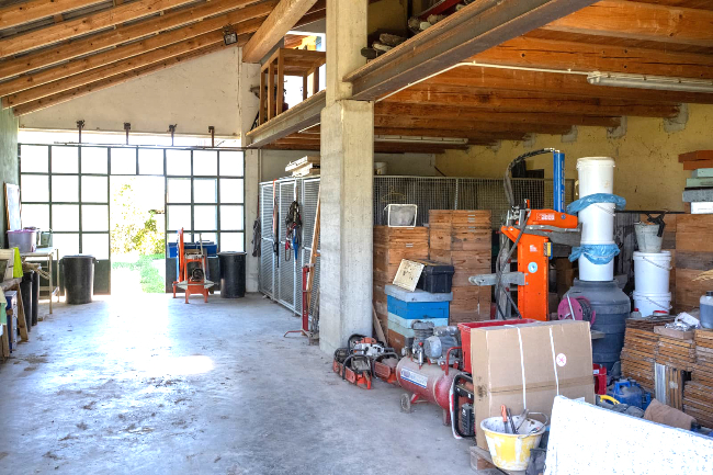 18th century ancient retreat located in Paradise