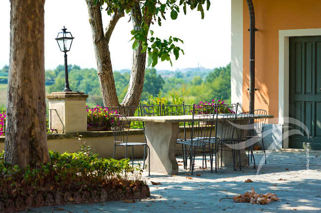 Unique wine property in stunning position