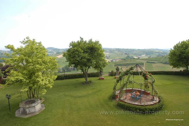 Luxury villa in beautiful position