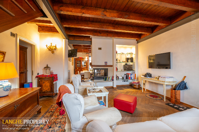Luxury apartment in the centre of Asti